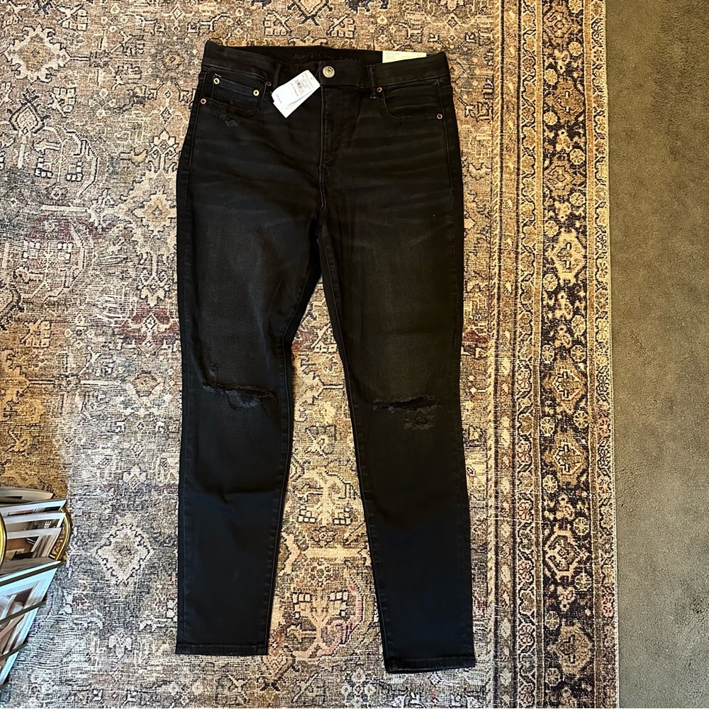 NWT American Eagle Hi-Rise Jegging The Lu(x)e Jean